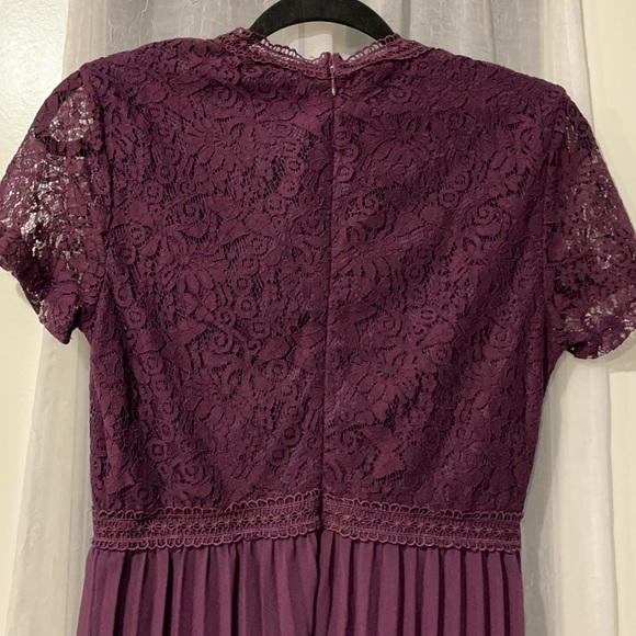 NWOT Francesca’s Maroon Dress - Picture 7 of 8